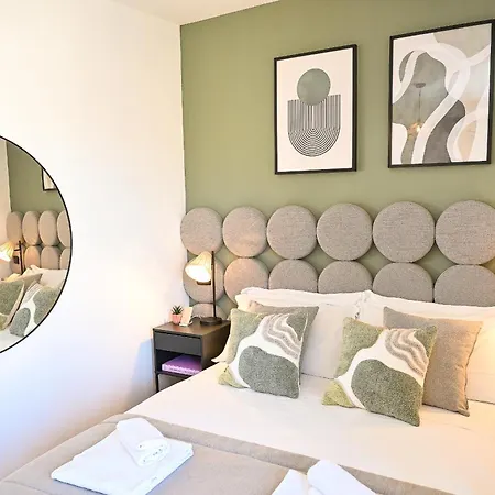 Navona Design Rooftop Apartment